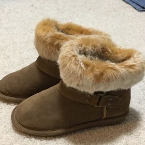 Women’s Cozy Brown works Boots with Faux Fur Trim 7
